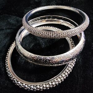 Erica Lyons Silver Tone 3 Bracelet Set, Modern, Gypsy, Bangle